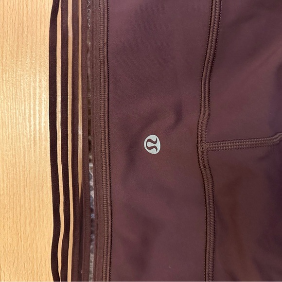 Lululemon Find Focus 7/8 Tight *25" - Picture 6 of 9